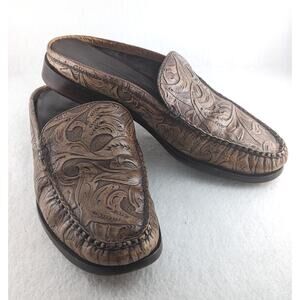 Cole Haan wmns 7B Slides Open Back Tooled Leather Brown Leather Soles Preowned